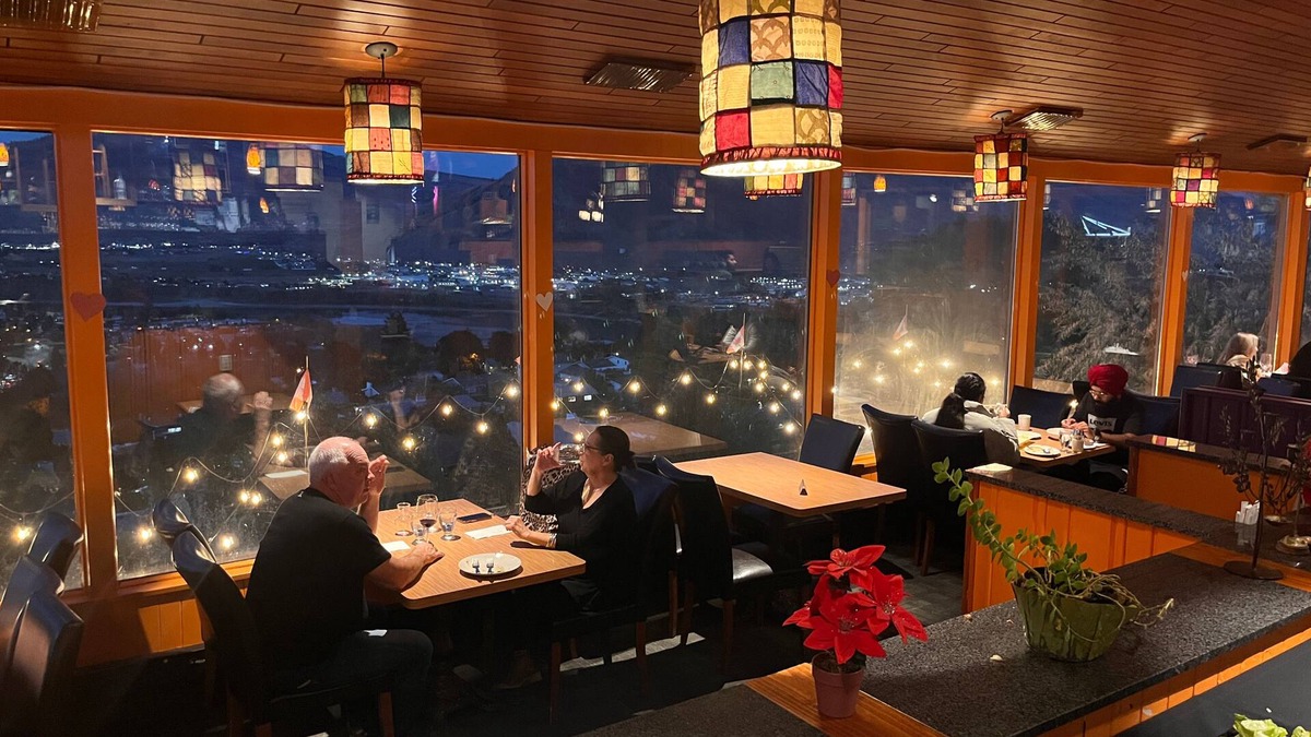 Kamloops Hotel | The Vista Inn