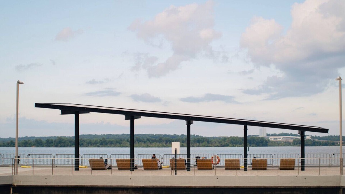 Old Town Alexandria House | The W House | Traveler's Dream Heart of Old Town