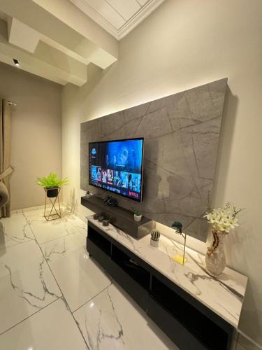 Rawalpindi Apartment | The Walnut: 1BHK Luxury Apt Self Checkin