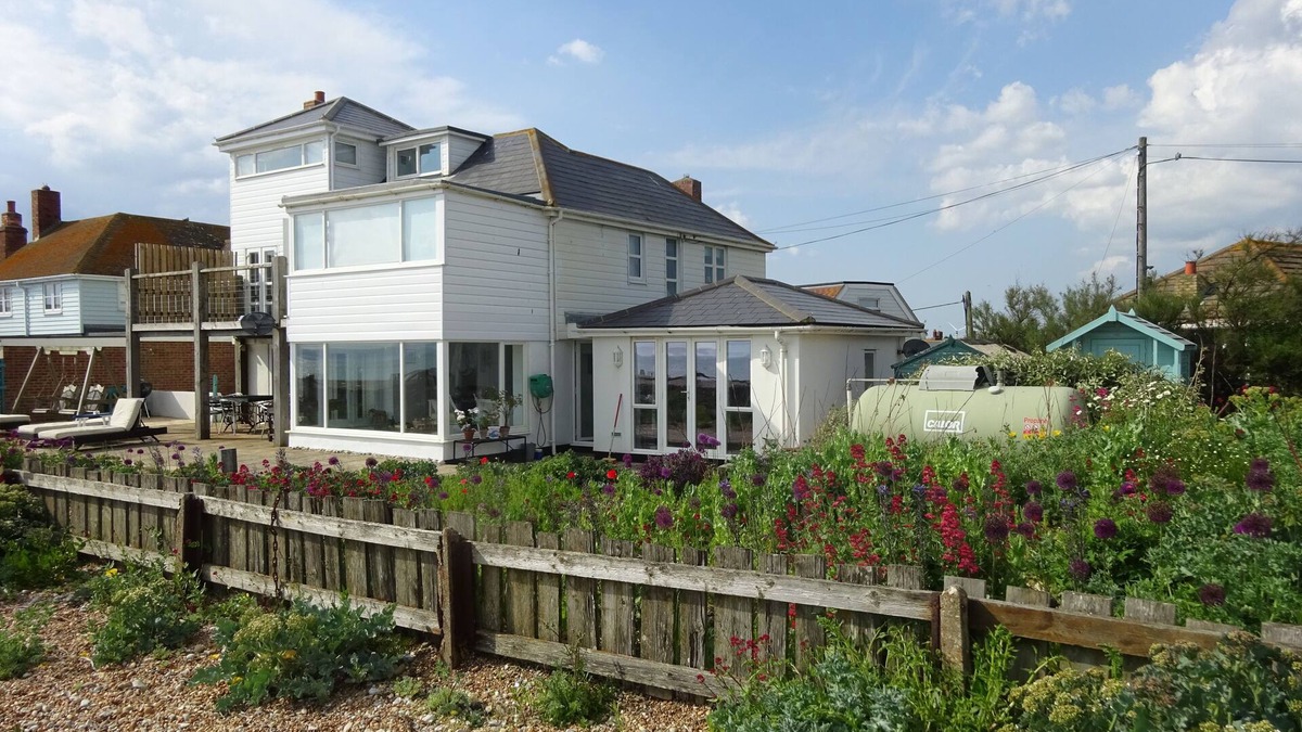 Camber House | The Watchhouse at Camber Sands,absolute beach front property.