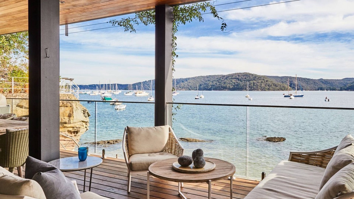 Palm Beach House | The Waterfront by Contemporary Hotels