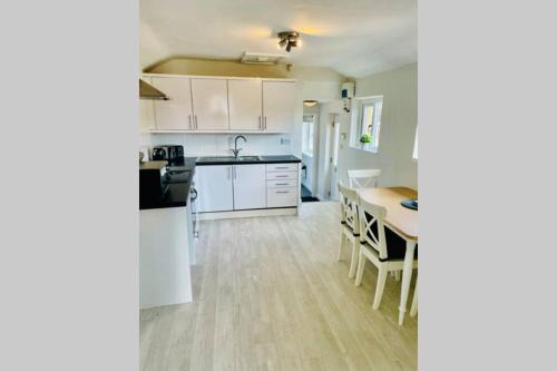 Baildon Apartment | The Westgate Retreat