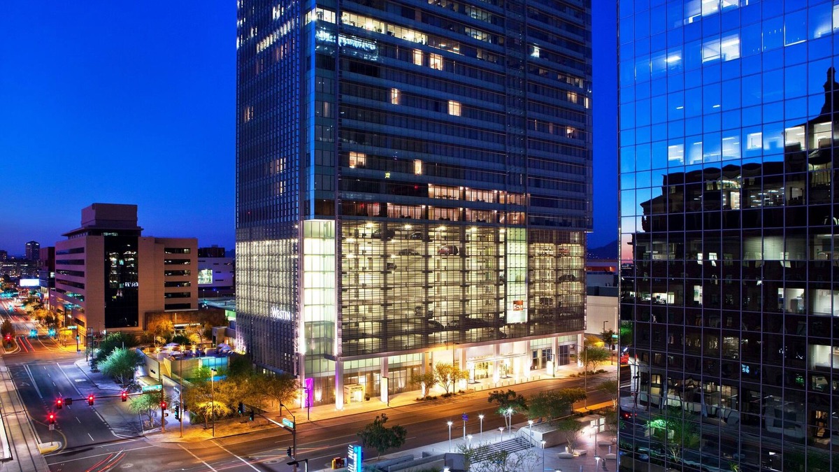 Downtown Phoenix Hotel | The Westin Phoenix Downtown