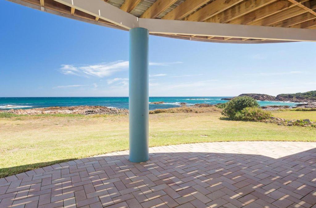 Anna Bay Apartment | The Whale Watcher waterfront unit with stunning views level access