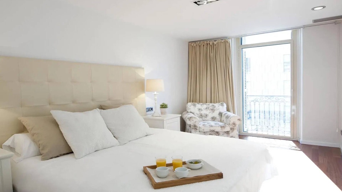 Eixample Apartment | THE WHITE HOUSE, BCN CENTER