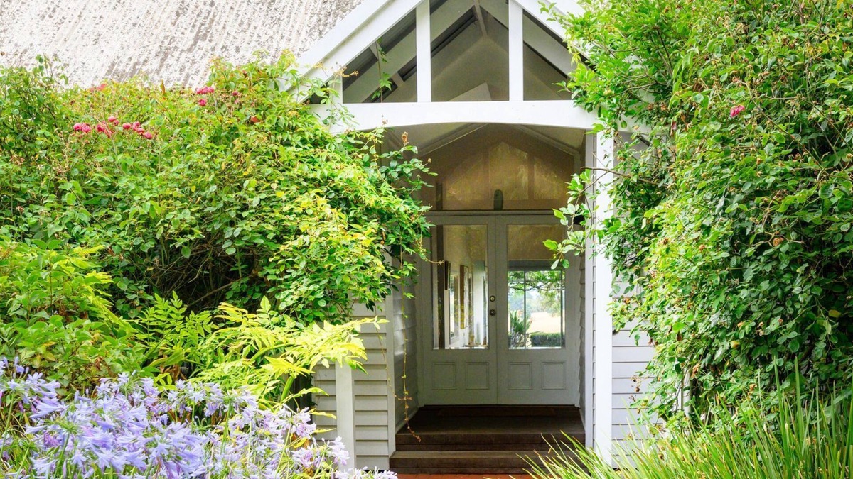 Bellarine House | The White Shack- Views over the Bellarine Peninsula