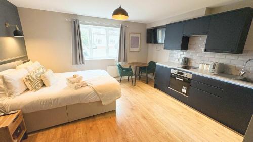 Bradley Stoke Apartment | The Willow - Studio 20