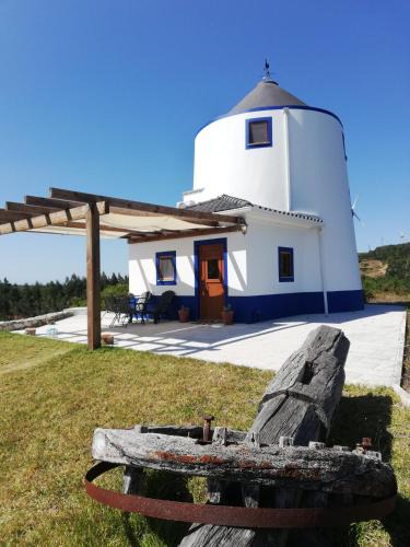 Lourinha House | The Windhouse