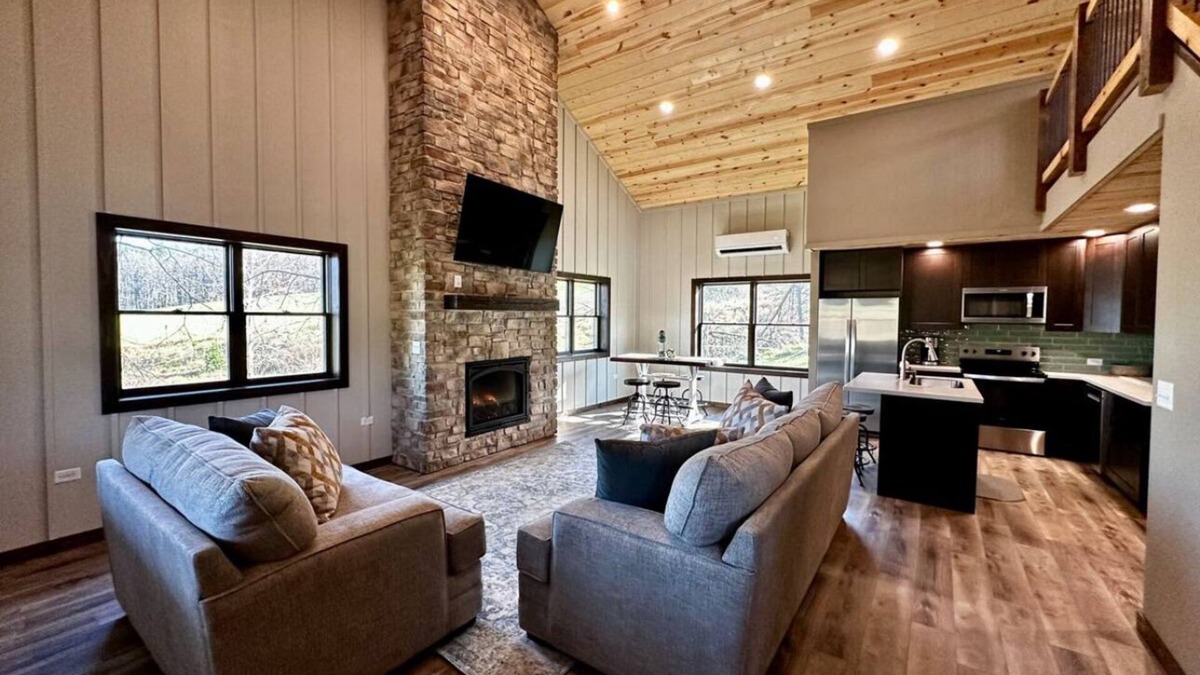 Richland Center Cabin | The Windmill Whisper is little gem, tucked away in the ridges of Rockbridge, WI