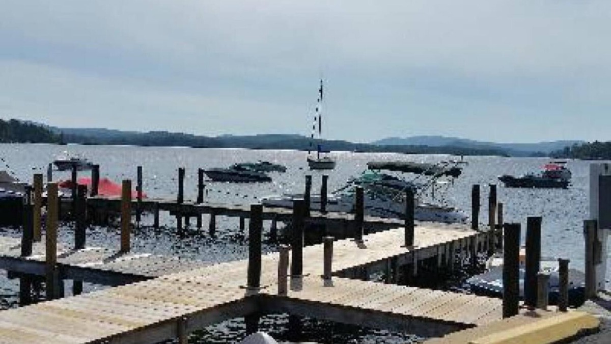 Wolfeboro Hotel | The Windrifter Resort