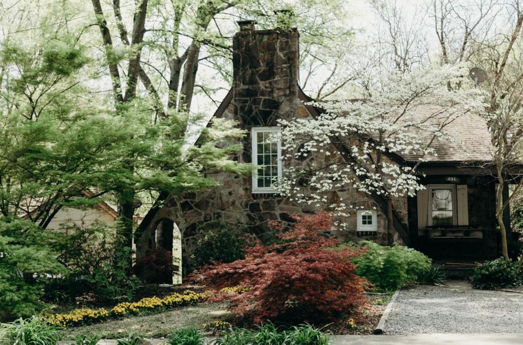 Hot Springs House | The Woodlawn Tudor