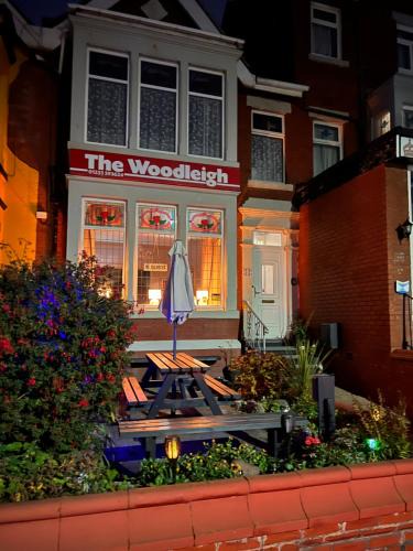 North Shore House | The Woodleigh family hotel