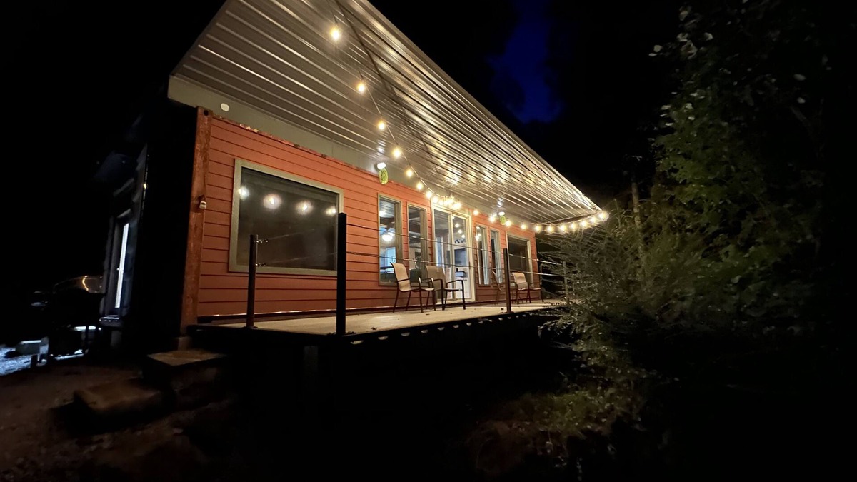 Stanton Cabin | The WOODS Shipping Container Cabin-High Speed WiFi!-Hot Tub!-Covered Deck!-RELAX