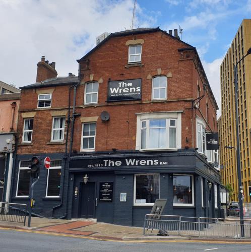 Leeds City Center Hotel | The Wrens