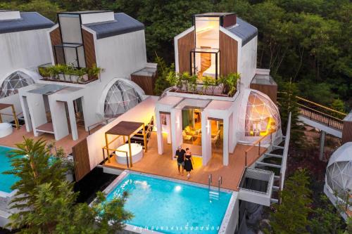 Mu Si Hotel | The X10 Nordic Tent and Glamping Pool Villa Khaoyai เขาใหญ่ - SHA Certified