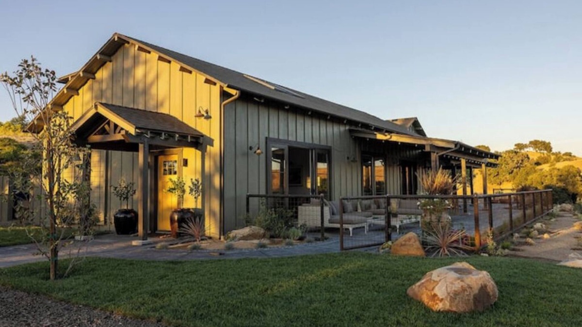 Santa Ynez House | The Yellow Door SYnn