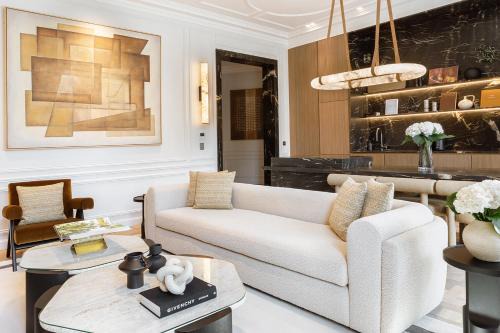 Chaillot Apartment | TheLander - Serviced Apartment in Champs Elysées