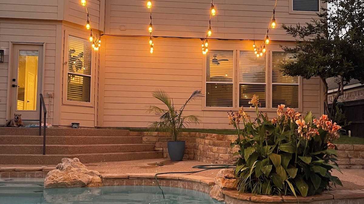 Keller House | There’s no place like home with a beautiful outdoor oasis