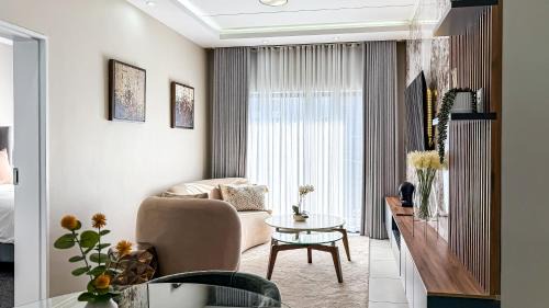 Greater Johannesburg Metropolitan Area Apartment | Thetan's Home Away From Home
