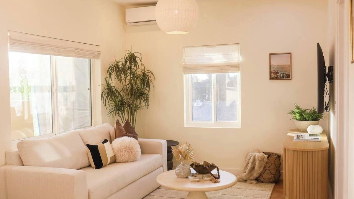 Townsite Apartment | This apartment is a 1 bedroom(s), 1 bathrooms, located in Oceanside, CA.