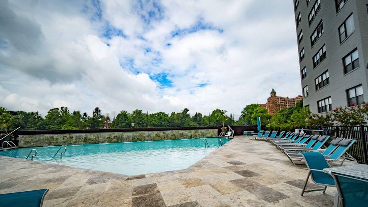 Germantown Apartment | This apartment is a 2 bedroom(s), 1 bathrooms, located in Philadelphia, PA.