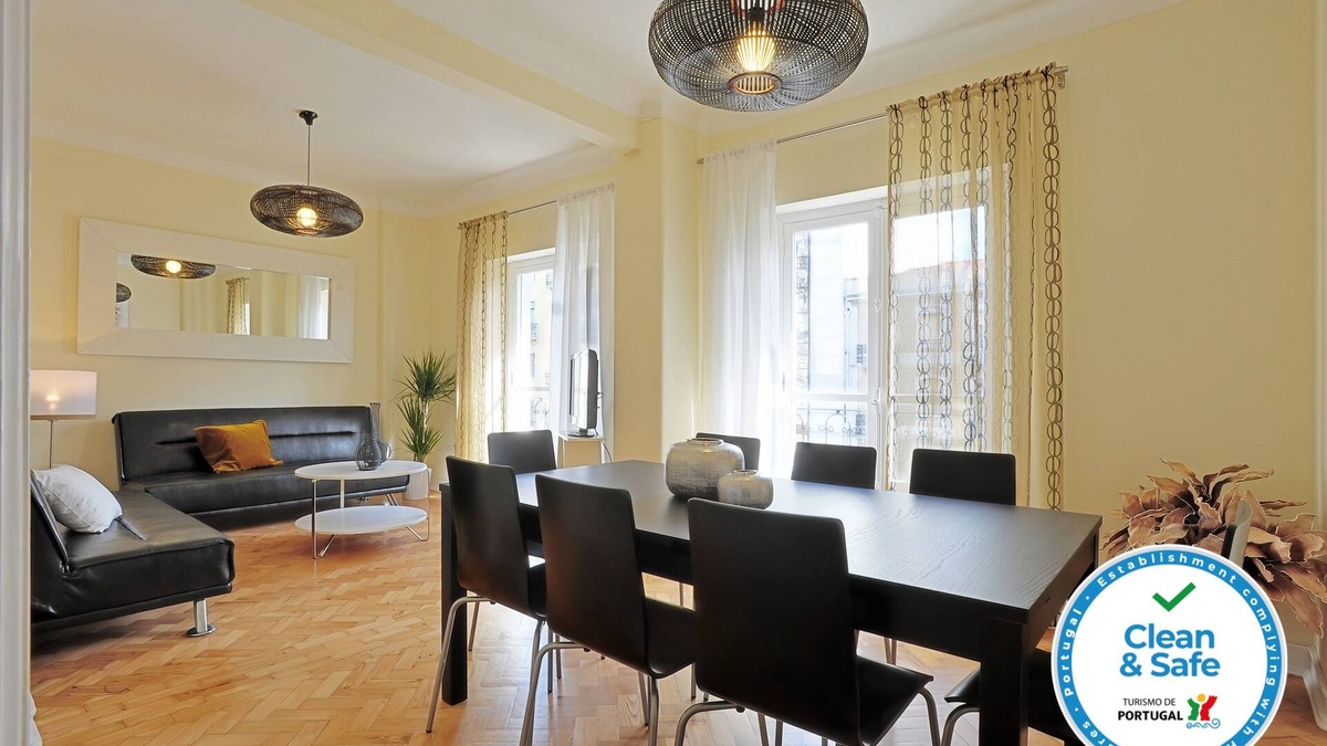 Sao Jorge de Arroios Apartment | This apartment is very convenient for tourists or business people.