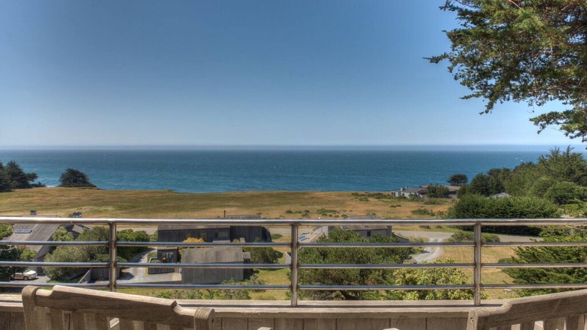 Sea Ranch House | This beautifully appointed home provides spectacular white water ocean views