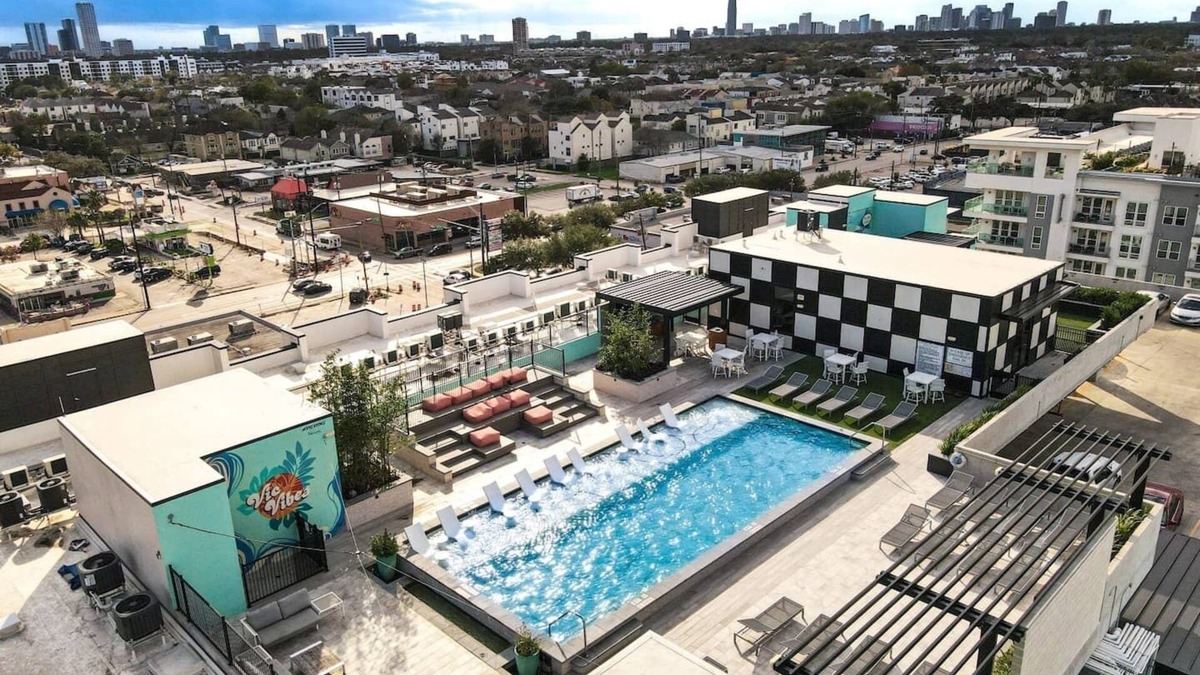 Washington Ave./ Memorial Park Apartment | This cozy home is the perfect home for a couple or solo traveller in Houston