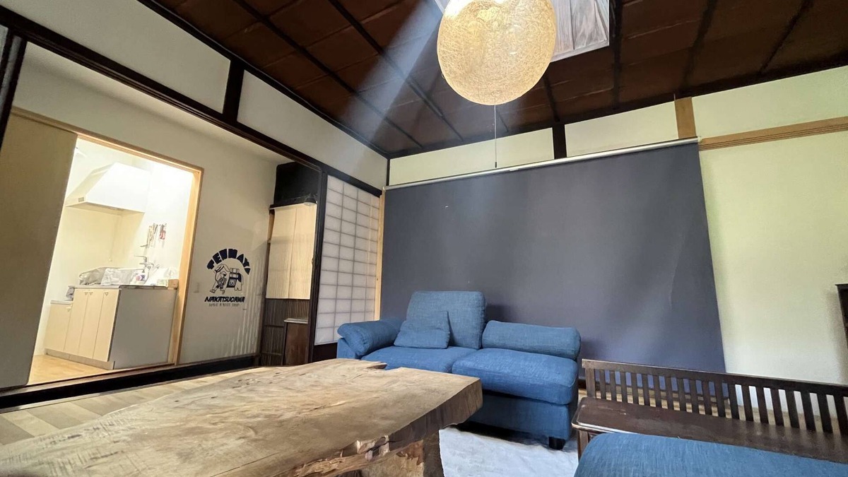 Nakatsugawa Apartment | This inn is a renovated old house.