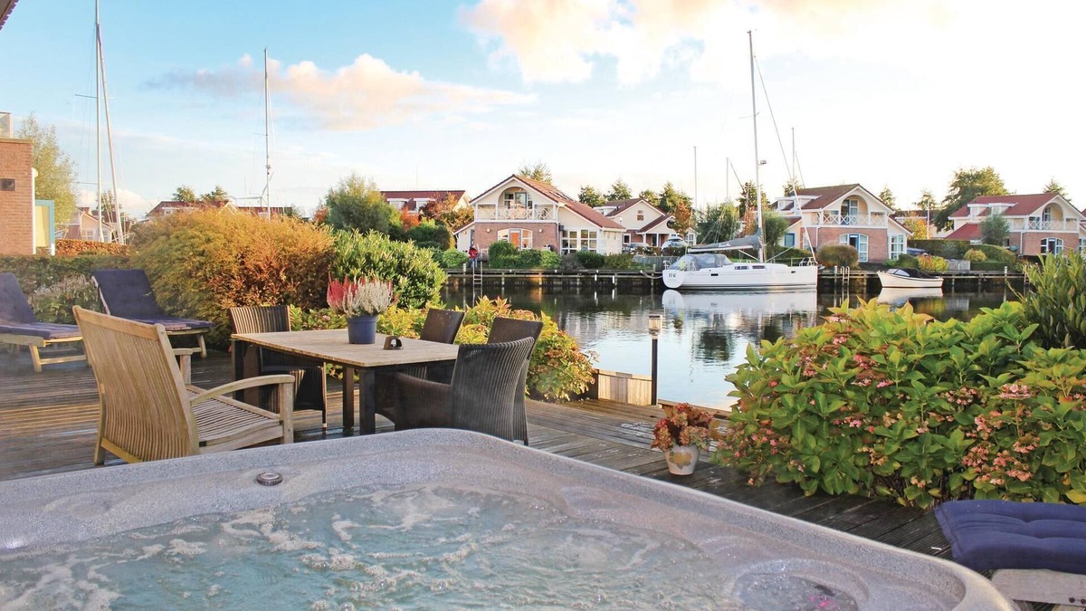 Workum House | This inviting and comfortable villa is located right on the water.
