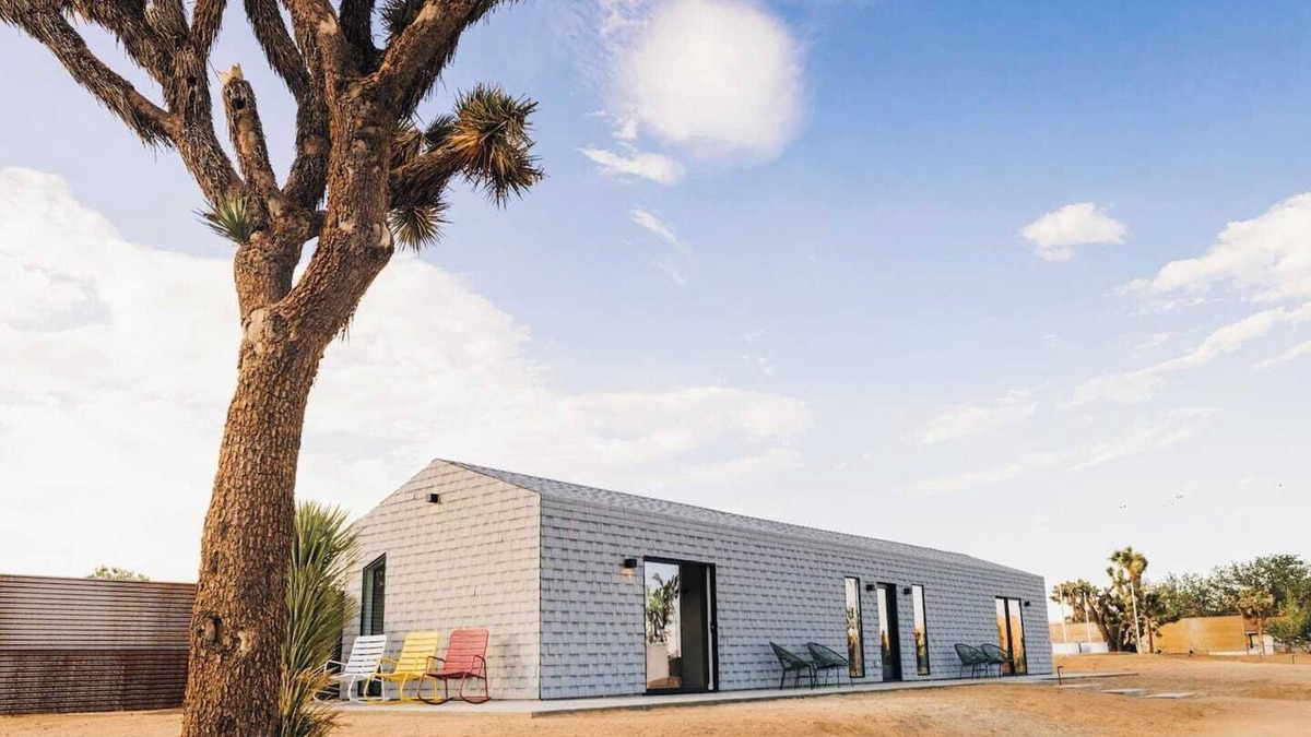 Pioneertown House | This listing is for the Casita only