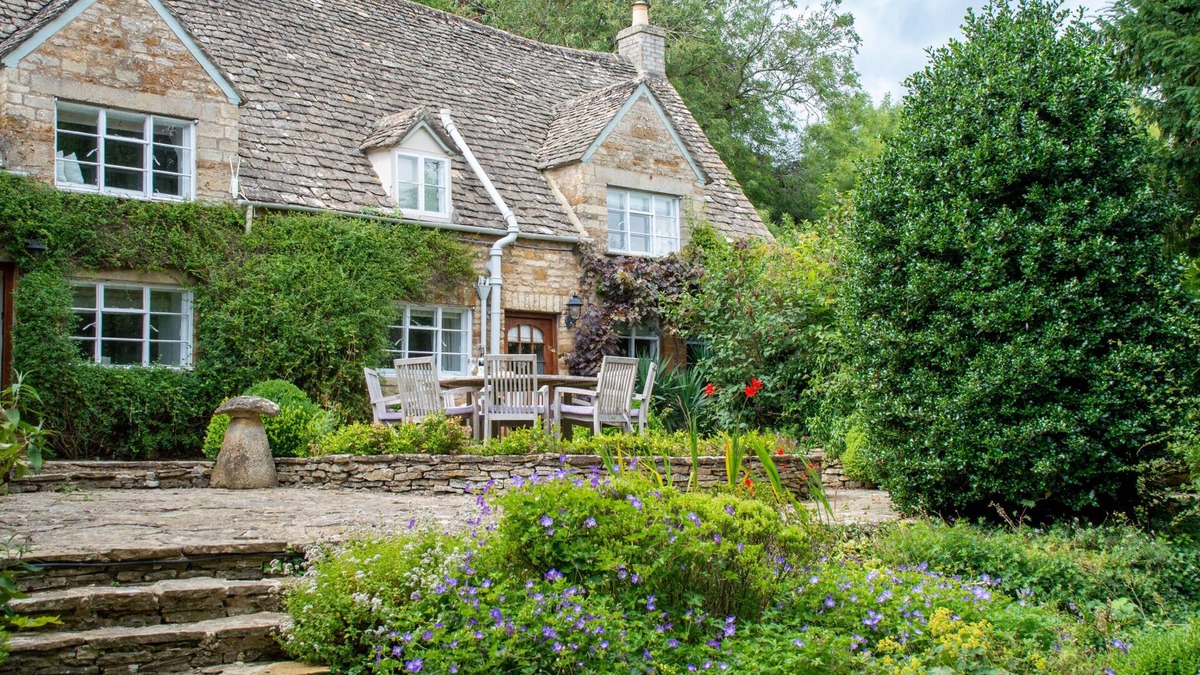 Upper Oddington Cottage | This property has been sympathetically restored to a high standard.