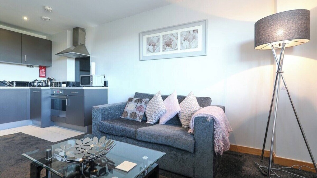 Saltaire Village Apartment | This serviced apartment is a 1 bedroom(s), 1 bathrooms, located in Shipley, England.
