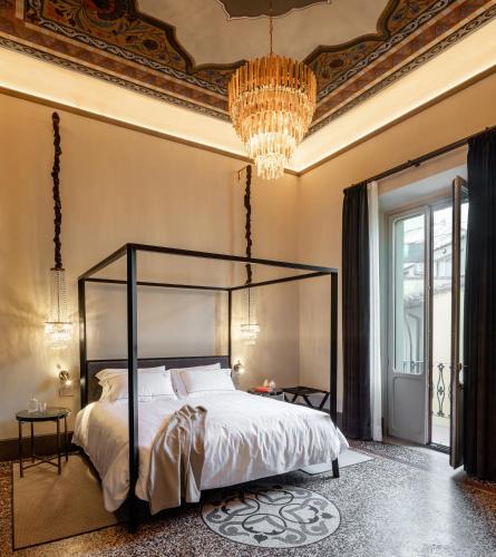 Santissima Annunziata Apartment | This Time Tomorrow in Florence