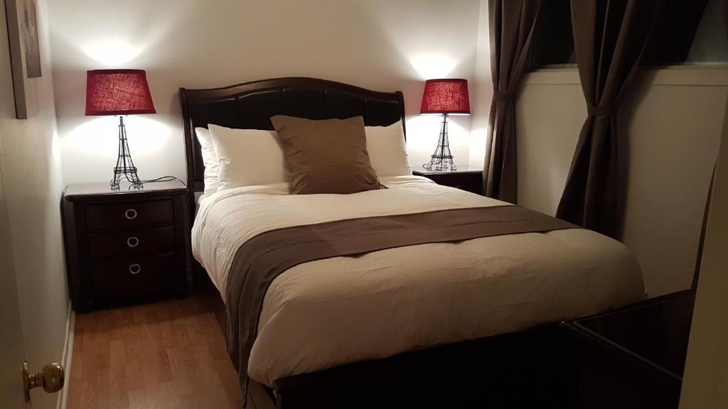 Downtown Gatineau Apartment | Three-Bedroom Apartment Sweet #6 by Amazing Property Rentals