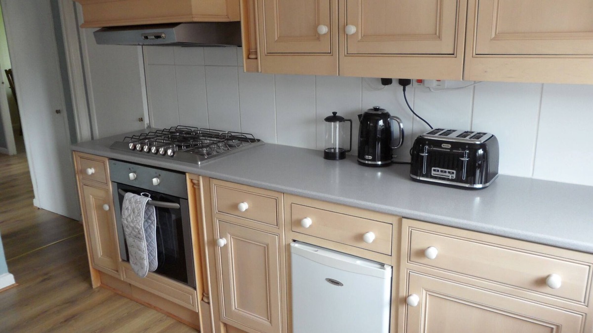 Trowbridge House | Three Bedroom bungalow in a rural setting.Ten minutes to Longleat