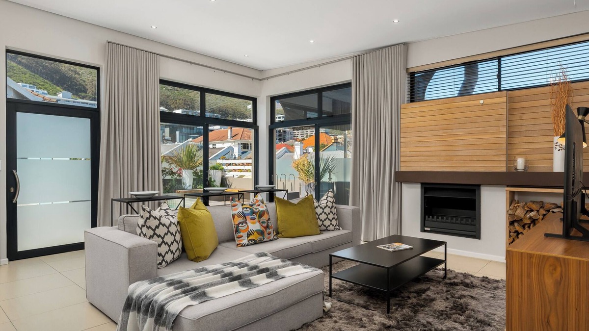 Sea Point House | Three Bedroom Family Haven | Sea Point