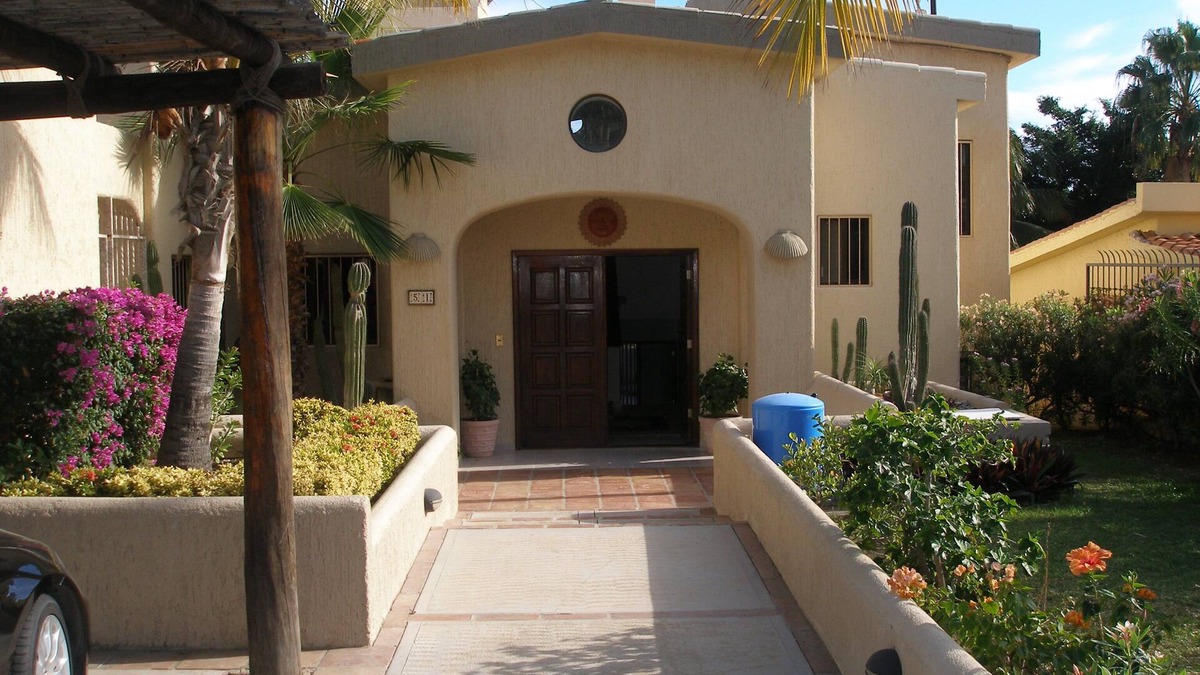 Campo de Golf Fonatur House | Three bedroom Adobe home on Golf Course. SPRING BREAK IS OPEN!