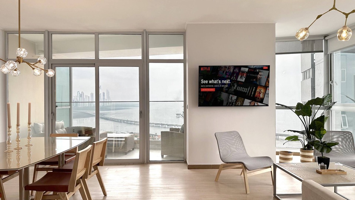 Tumba Vieja Apartment | Three-bedroom apartment with ocean views, pool, gym C20C