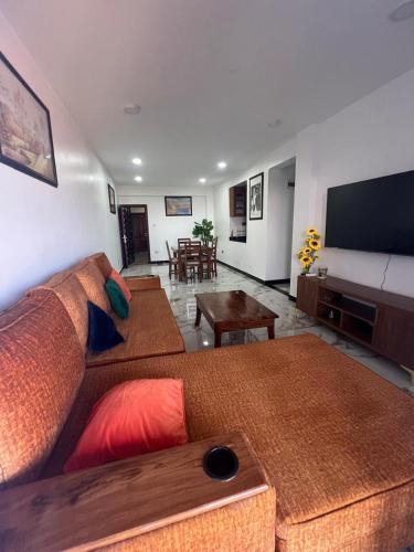 Kampala Apartment | Three bedroom place with lake view
