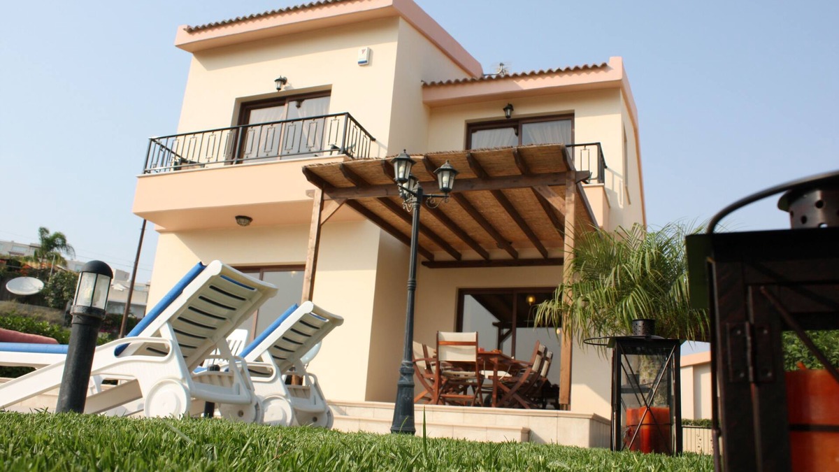 Pissouri Villa | Three Bedroom Villa with private pool and landscaped garden