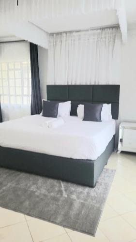 Central Province Apartment | Three bedrooms apartment