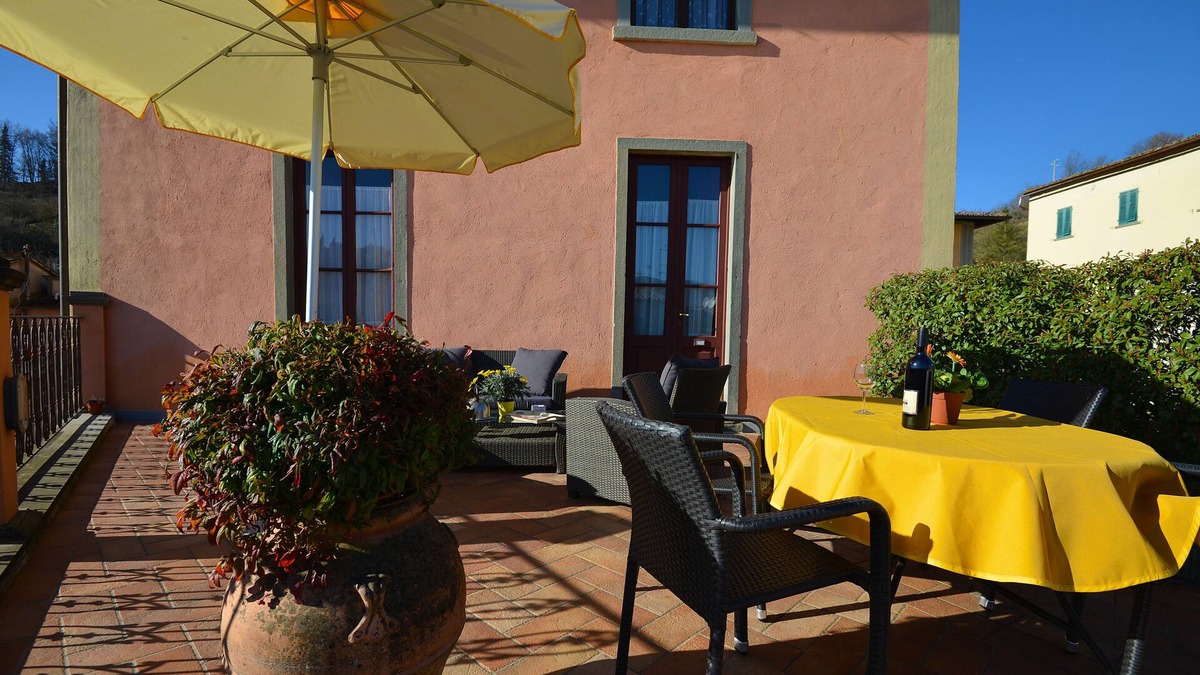 Greve in Chianti Apartment | Three bedrooms apt. F in a Old Pasta factory with shared pool