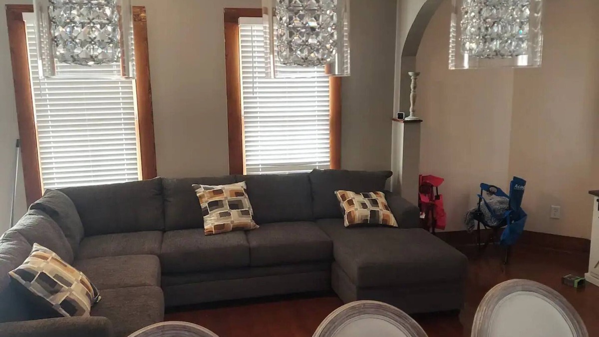 San Jacinto House | Three blocks away from Seawall, Galveston House