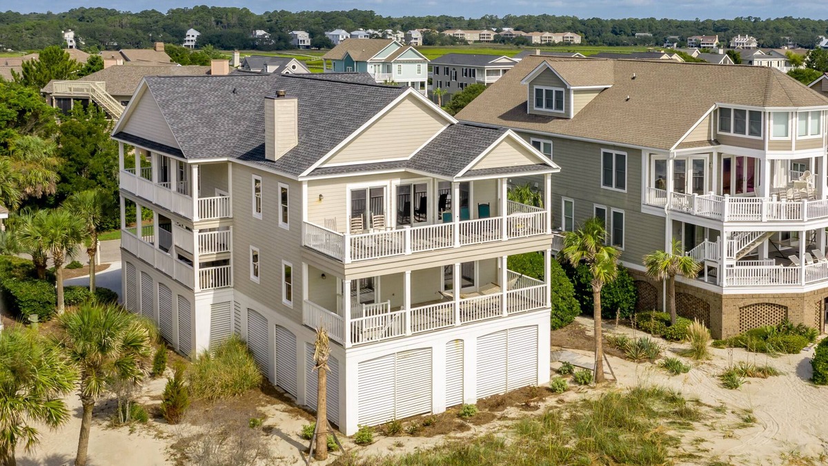 Pawleys Island House | Three Daughters: Oceanfront House in Gated Community w/Pool