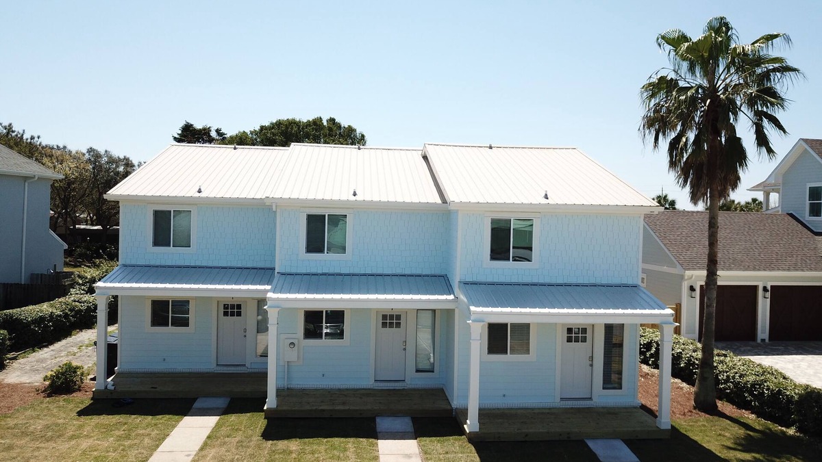Gulf Vista House | 🌞 Three Large Beach Townhomes - Sleeps 24! 🤿 Private Pool⚓3 Free Golf Carts 🌊