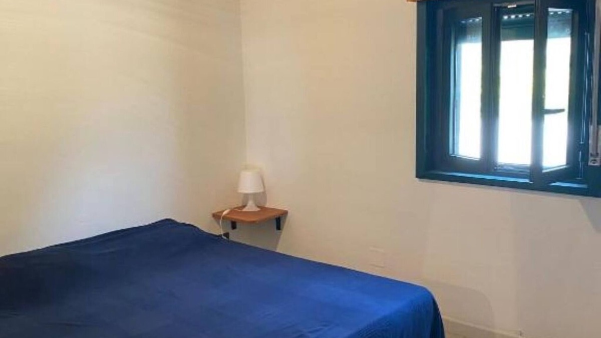 Eastern Sicily Apartment | Three Palms Houses San Lorenzo: White Apartment