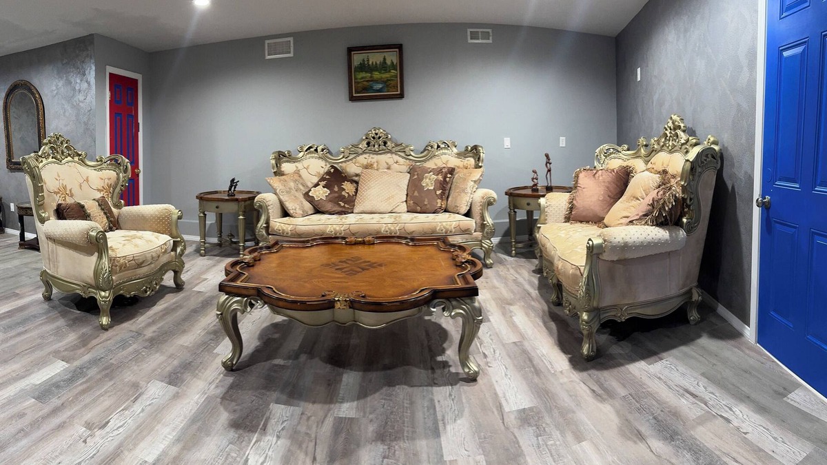 Frazier Park House | Three-story home in Frazier Park
