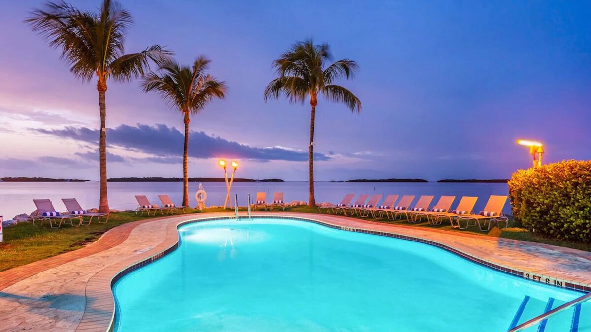 Islamorada Villa | Three Villa w/Living Area & Private Patio | Close to Theater of the Sea