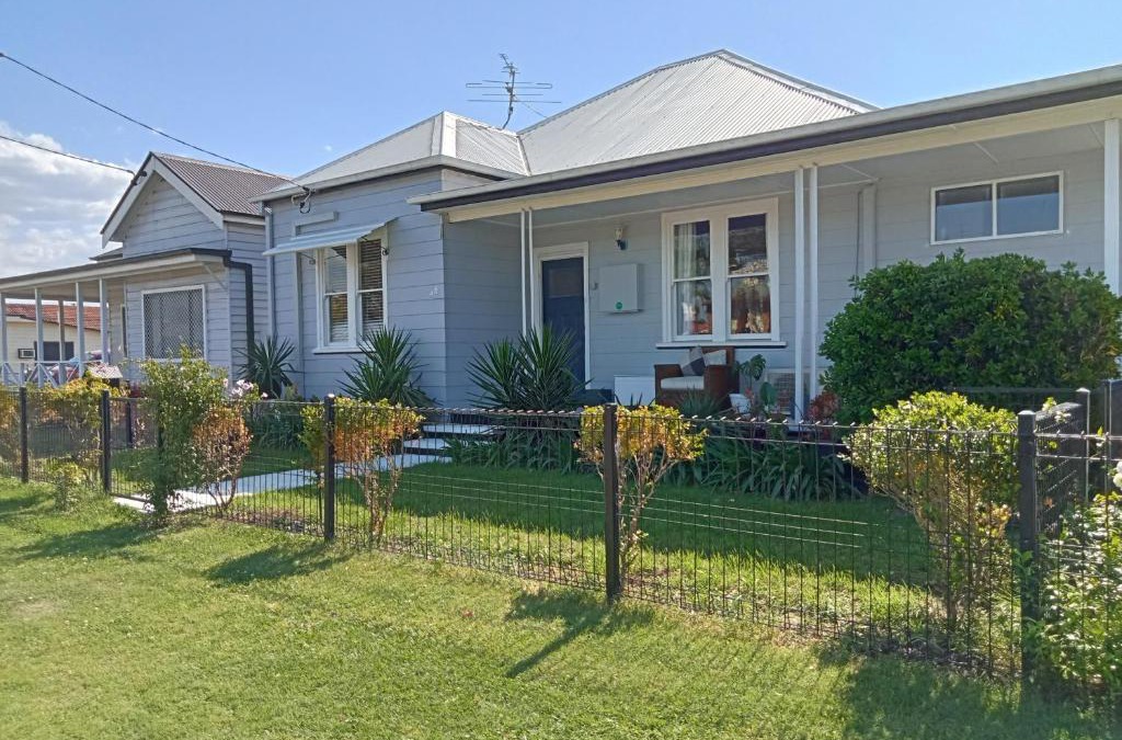 Cessnock House | Thunderbolts BnB
